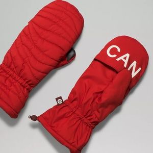 Team Canada Quilted Mittens on String